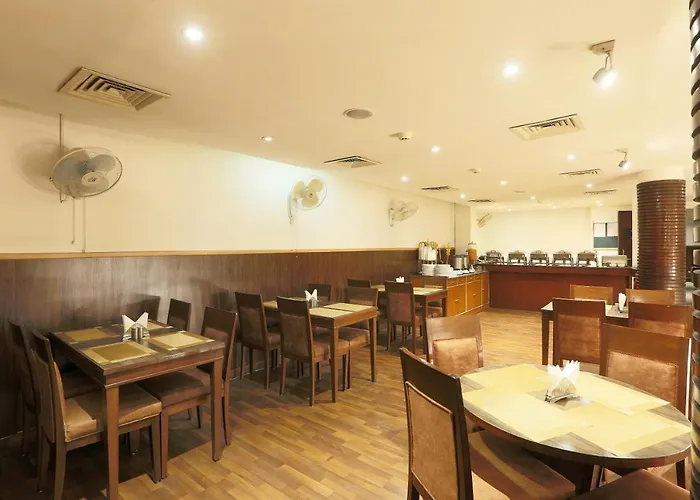 Hotel Arch Plaza - Near Yashobhoomi Convention Centre Dwarka