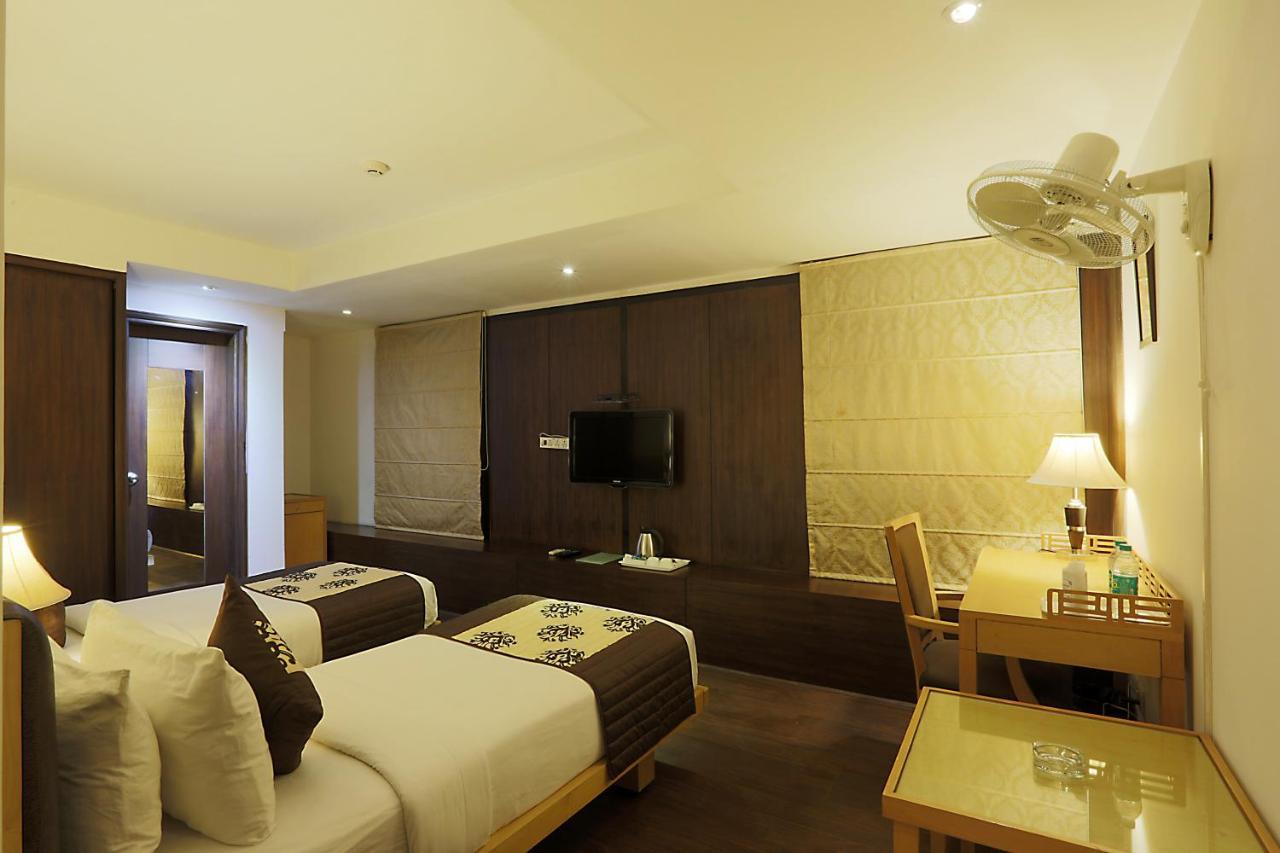 होटल Arch Plaza - Near Yashobhoomi Convention Centre Dwarka